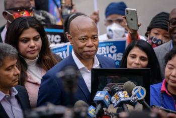 Expolic&iacute;a afroamericano Eric Adams, nuevo alcalde de Nueva York