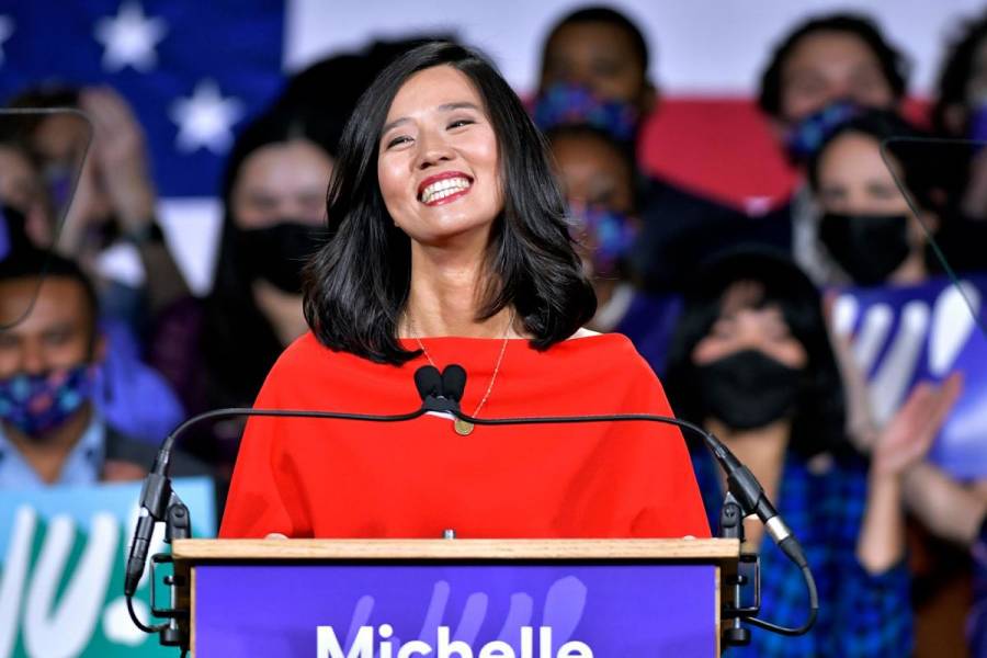 Michelle Wu, primera mujer elegida como alcaldesa de Boston