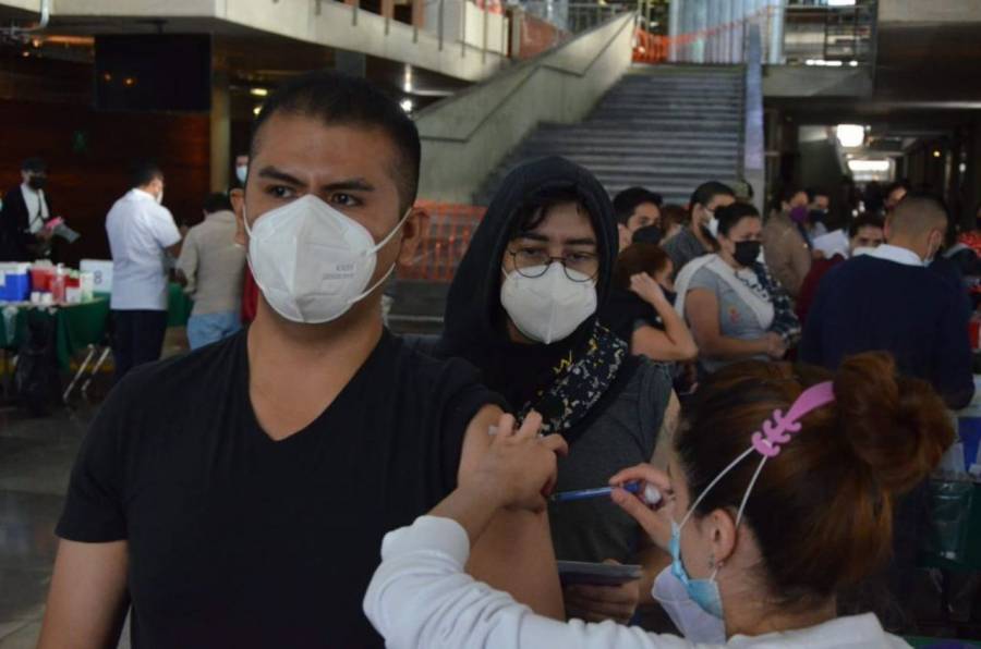 OMS insiste en que el mundo está en condiciones de controlar pandemia