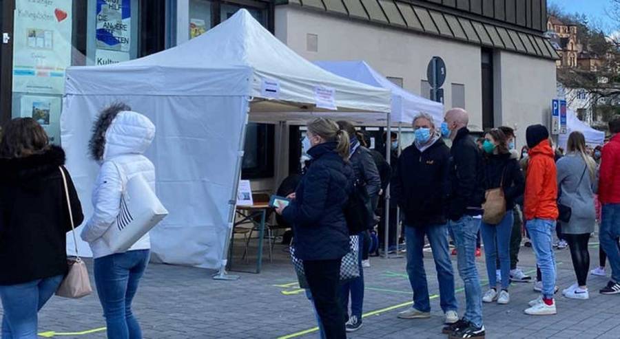 Alemania registra récord de contagios diarios por Covid-19