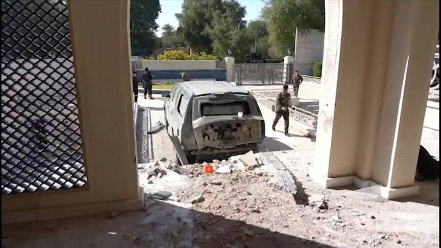 Primer ministro de Irak sale ileso de ataque con drones explosivos