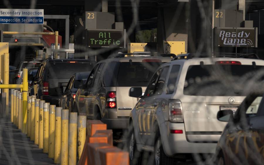 Después de 18 meses, EEUU reabre su frontera con México