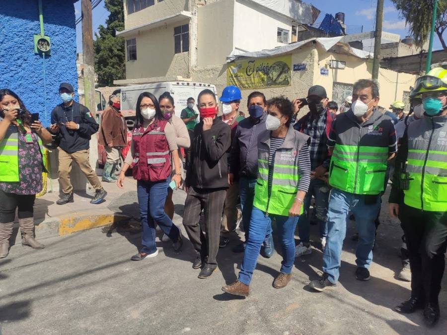 Tras explosión en Miguel Hidalgo, Claudia Sheinbaum asegura que se restaurarán viviendas