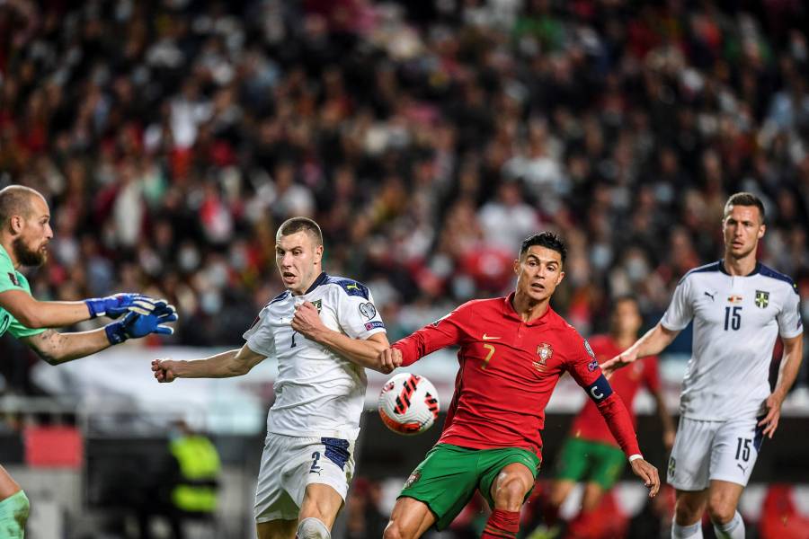 Serbia da el gran golpe y la Portugal de Ronaldo se va la repesca