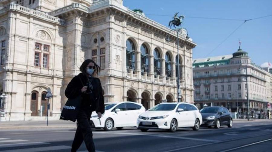 Austria anuncia confinamiento a no vacunados contra Covid-19