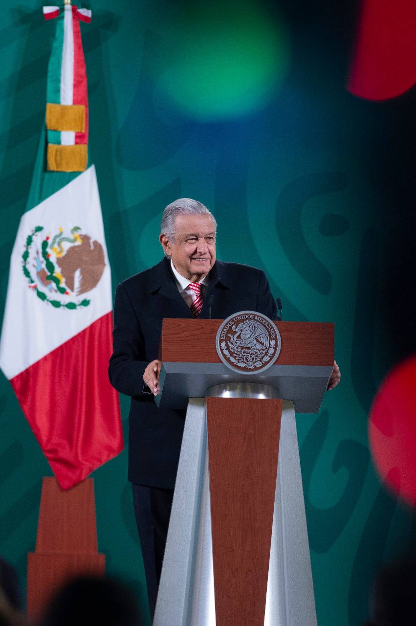 AMLO critica bloqueo de EEUU a Cuba