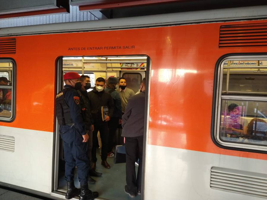 Reabren estaciones del Metro tras manifestaciones