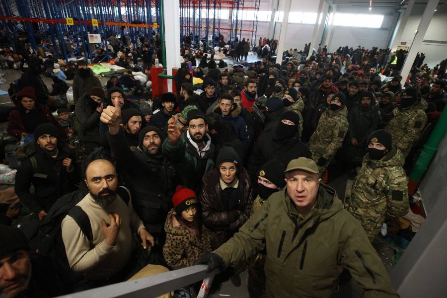 Cientos de migrantes regresan a Irak desde Bielorrusia
