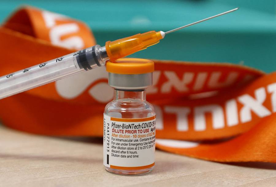 Pfizer asegura que su vacuna es 100% efectiva en adolescentes tras 4 meses