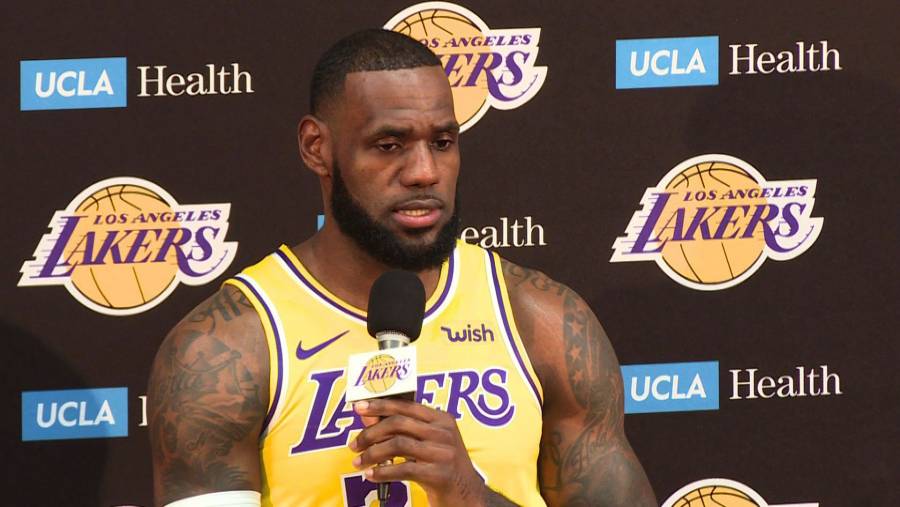 LeBron James suspendido un juego tras trifulca en duelo de la NBA