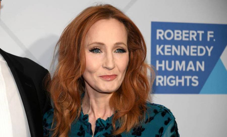 Acusada de transfobia, J.K. Rowling revela haber recibido amenazas de muerte