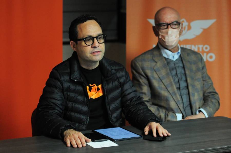 Clemente Castañeda es nombrado coordinador de MC en Senado