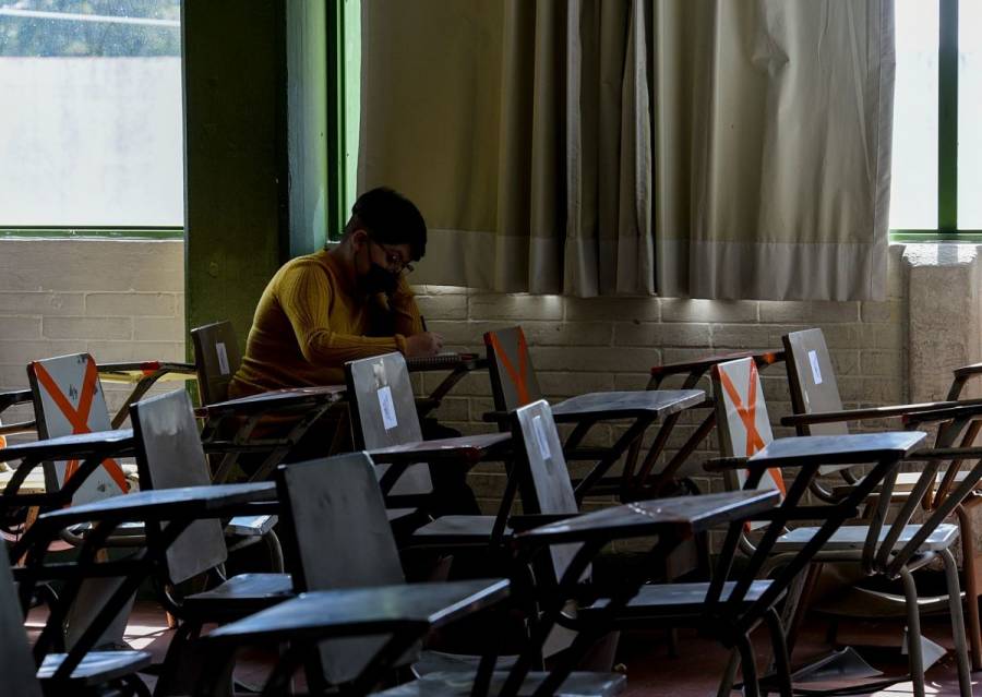 Por pandemia más de 5 millones de estudiantes abandonaron la escuela en México