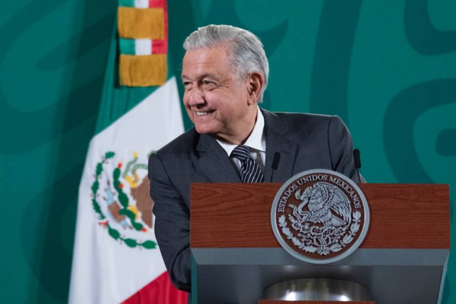 “Mujeres son prioridad”, dice AMLO a celebrar elección de Loretta Ortiz como ministra