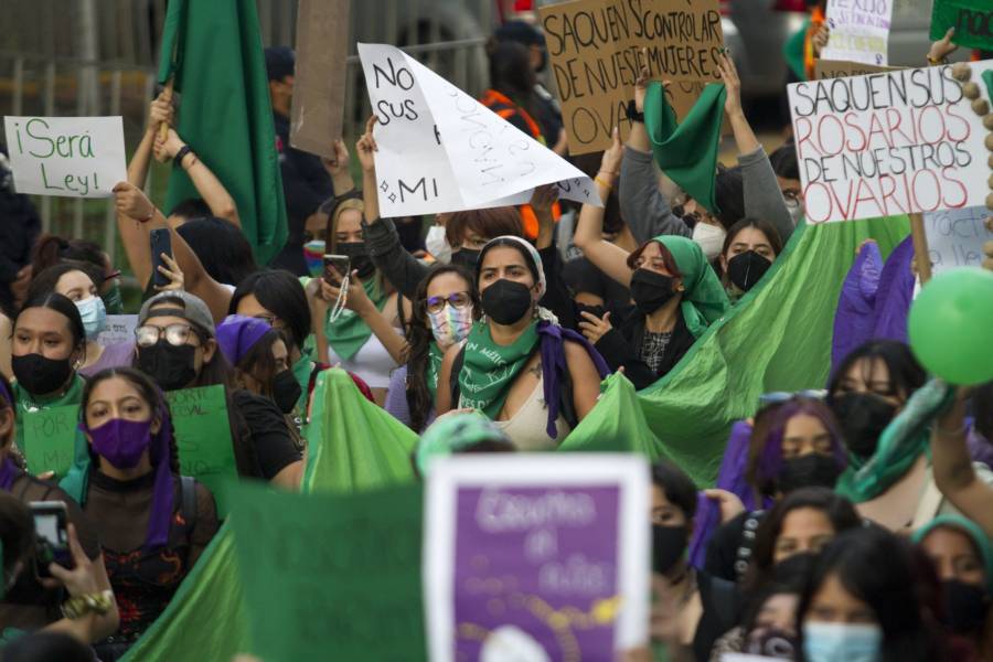En CDMX se realiza una marcha por el Día Contra la Violencia de Género