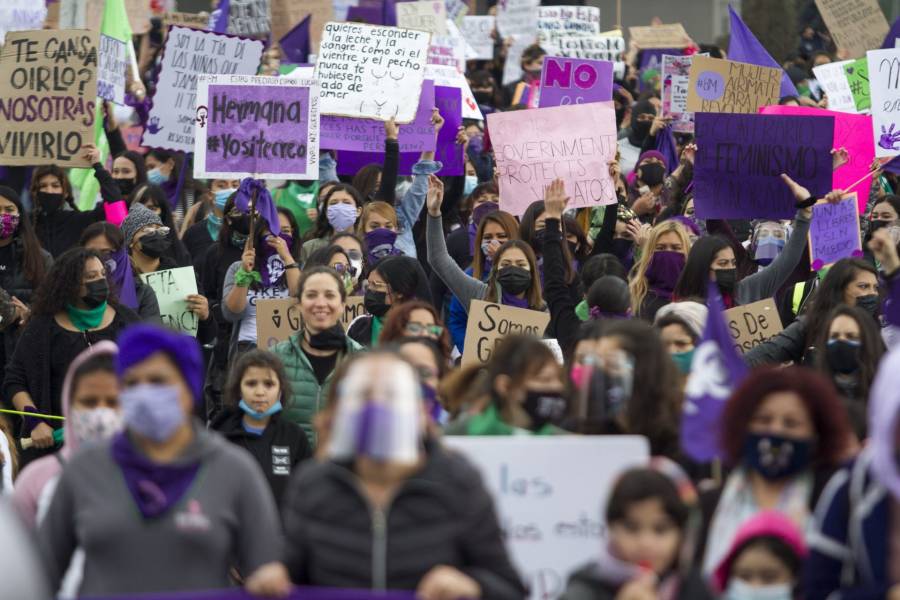 Sería muy contradictorio luchar contra la violencia, ejerciendo actos de violencia: Martí Batres