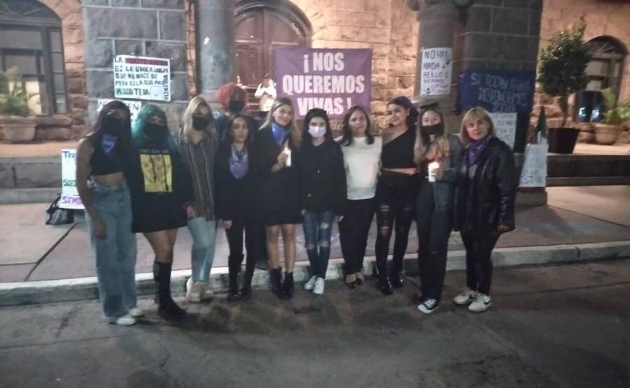 El retrato de la marcha feminista previo al atentado en Guaymas, Sonora