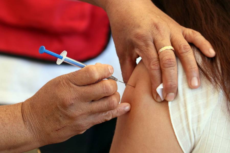 CDMX arranca vacunación a jóvenes de 15 a 17 años el 30 de noviembre
