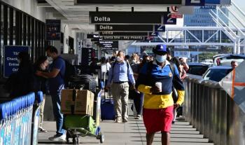 EEUU cierra fronteras a África por variante ómicron de Covid-19