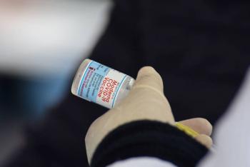 Moderna desarrollar&aacute; refuerzo de vacuna contra variante &oacute;micron de Covid-19