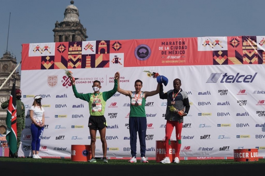 Mexicanos ganan el Maratón de la CdMx tras 12 años de no estar en el podio