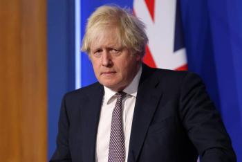 Reino Unido convoca reuni&oacute;n urgente de ministros de Salud del G7 por variante &Oacute;micron