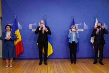 Comisi&oacute;n europea retira recomendaciones sobre lenguaje inclusivo