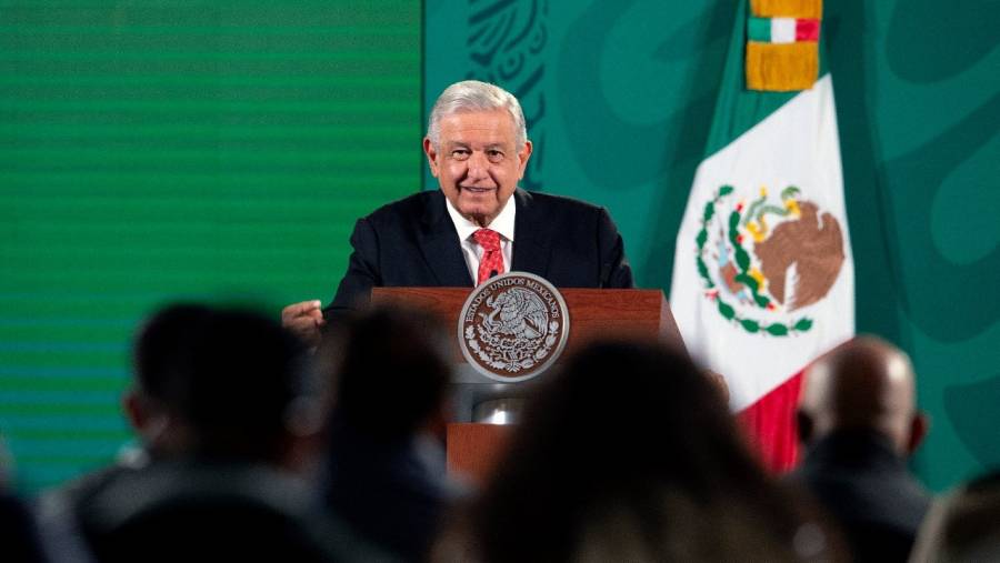 AMLO a favor de que Gertz Manero continúe en FGR
