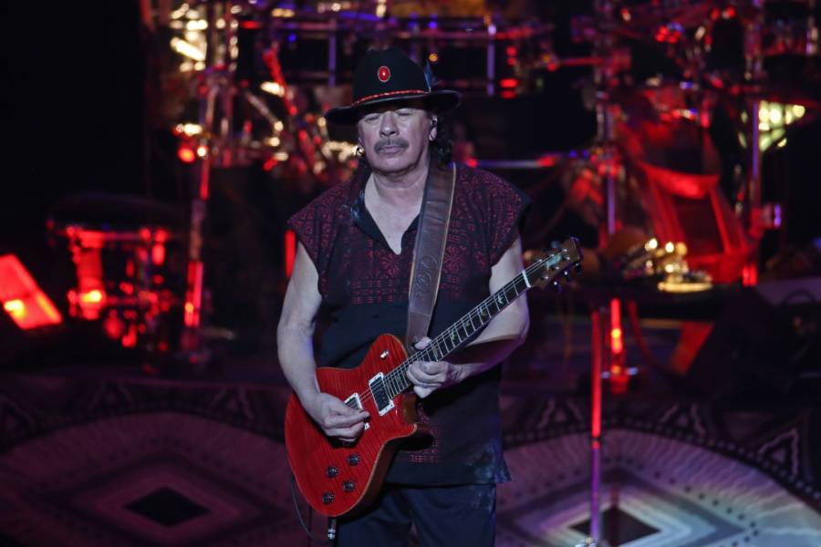 Operaci&oacute;n del coraz&oacute;n a Carlos Santana; cancela conciertos