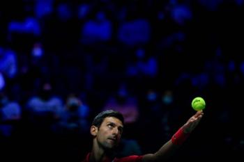 Novak Djokovic apoya suspensi&oacute;n de torneos WTA en China por caso de Peng Shuai