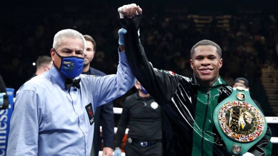 Devin Haney retiene t&iacute;tulo de peso ligero del CMB al vencer a JoJo D&iacute;az