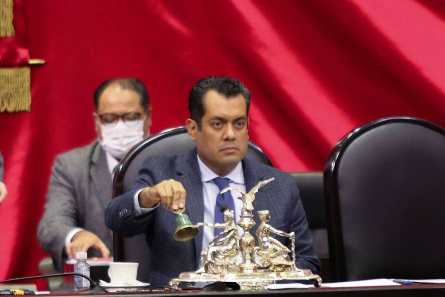 Combate a la corrupción debe conjuntar ejercicio público y conciencia social: Gutiérrez Luna