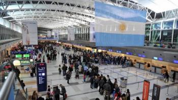 Argentina reporta primer caso de la variante &Oacute;micron