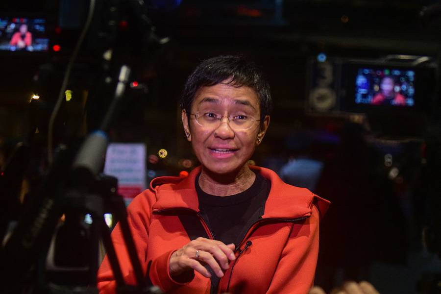Maria Ressa, periodista filipina recibe permiso para viajar a Oslo a recibir el Nobel
