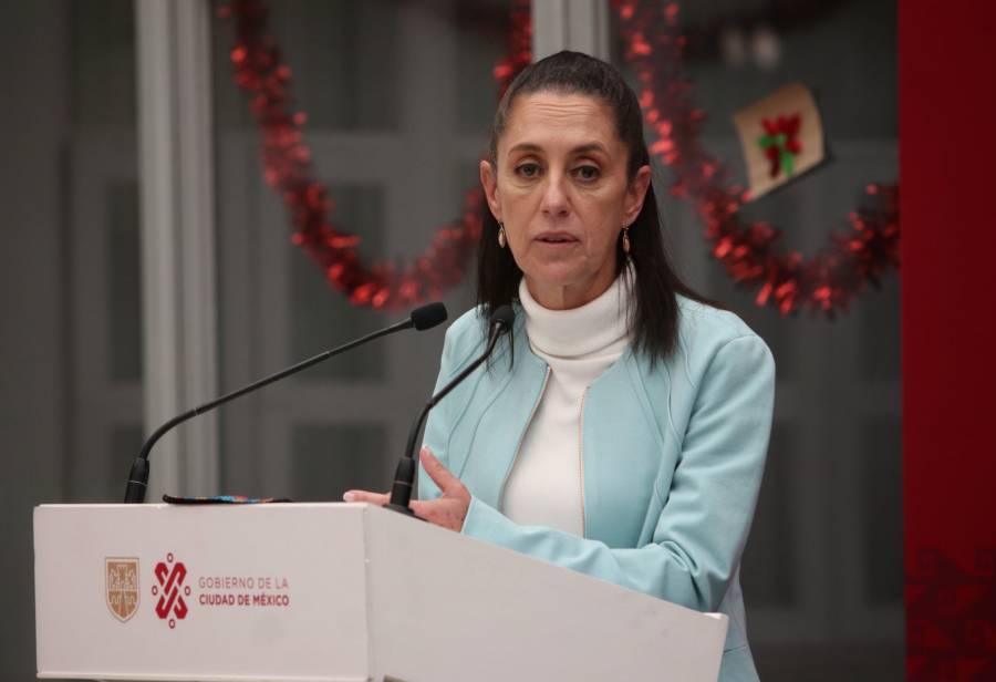 Sheinbaum informa de refuerzo de vacunación en conferencia de AMLO