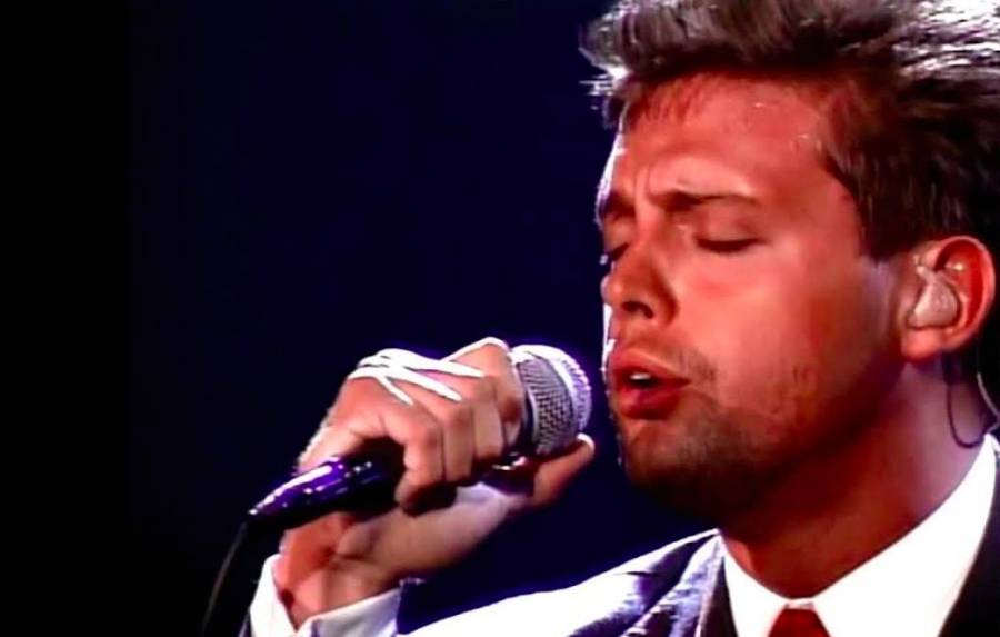 Luis Miguel y Camilo los latinos m&aacute;s buscados en Google en EE.UU.