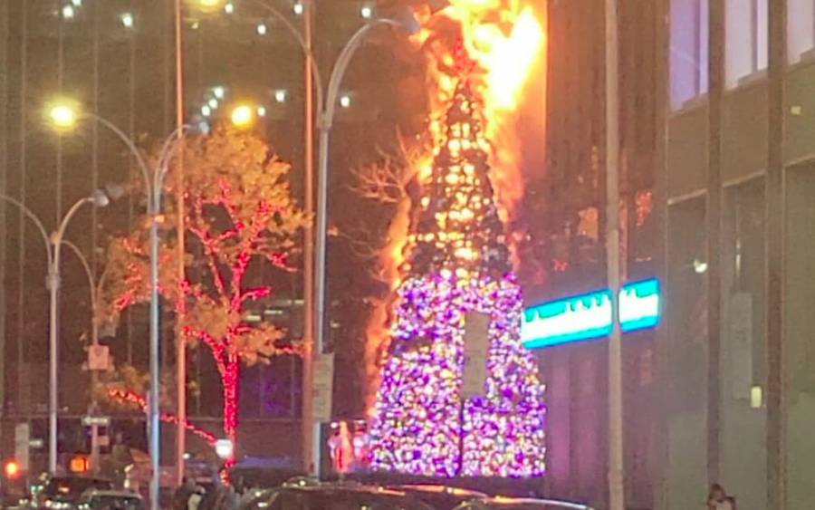 Un detenido en Nueva York por incendiar el árbol de Navidad gigante de Fox News