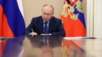 Rusia mantiene la tensi&oacute;n sobre Ucrania