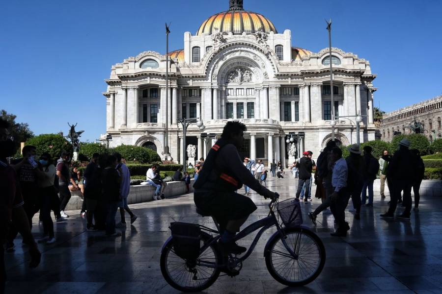 CDMX permanece en semáforo verde con descenso de casos por Covid-19