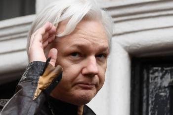 Justicia brit&aacute;nica autoriza extradici&oacute;n de Julian Assange a EEUU