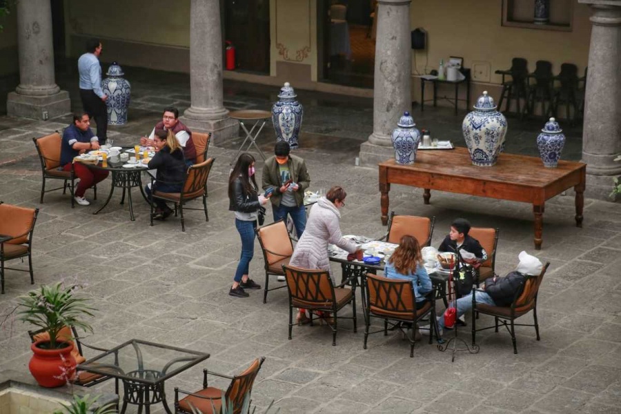 Fiestas guadalupanas dejan un incremento de 30% a restauranteros de Puebla: Canirac