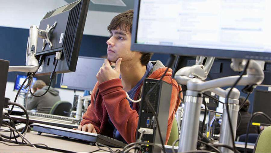 Nuevas profesiones digitales: ¿qué estudiar si se tiene gusto por la tecnología?