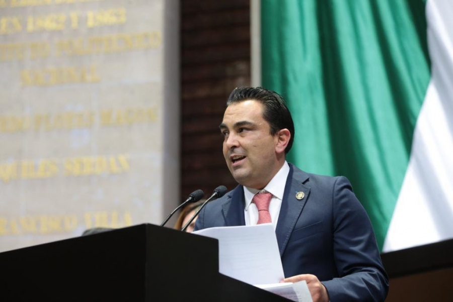 Diputado del PRI busca fortalecer la investigación científica en México
