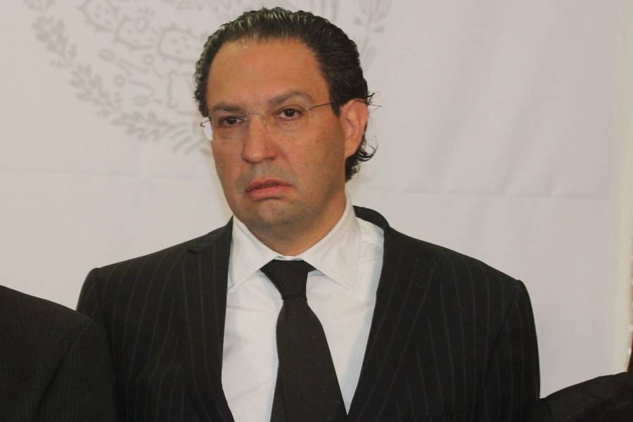 Desv&iacute;o de recursos en Estafa Maestra pag&oacute; deudas de campa&ntilde;a de EPN: Emilio Zebad&uacute;a