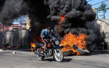 Explosi&oacute;n de cami&oacute;n cisterna en Hait&iacute; deja al menos 50 muertos