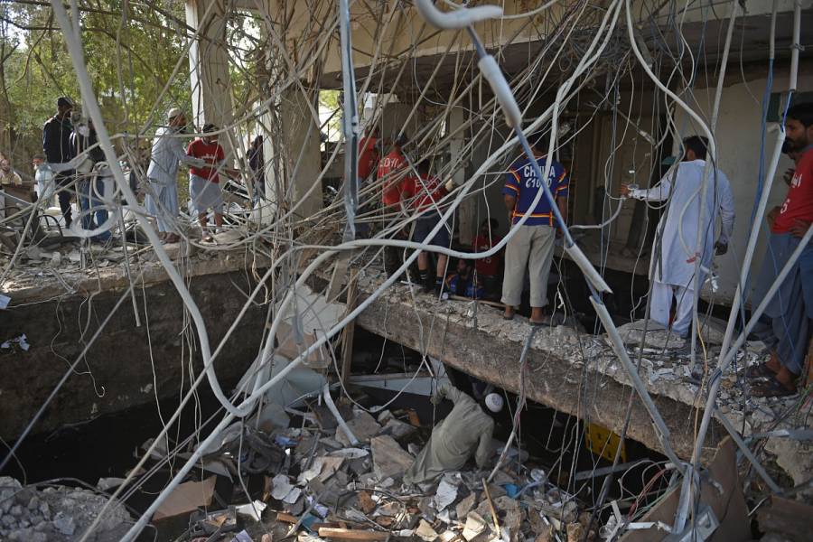 Explosión por fuga de gas en Pakistán deja al menos 12 muertos