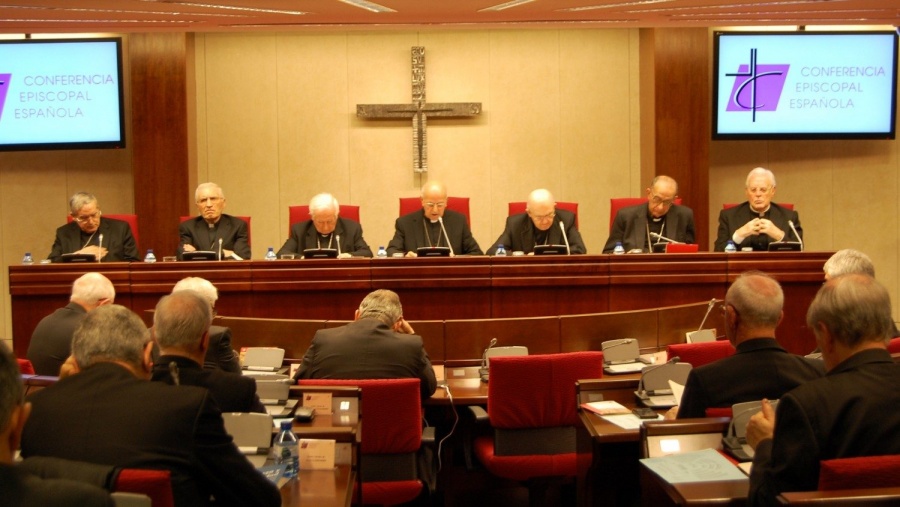 Vaticano recibe investigación de 251 casos de presunta pederastia en Iglesia española