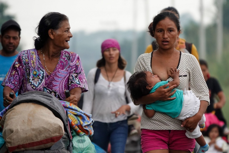 Senadores urgen a instaurar perspectiva de género en el INM