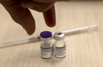 Autoridades sanitarias de EEUU autorizan la p&iacute;ldora contra el Covid-19 de Pfizer