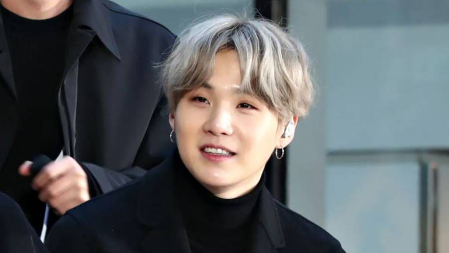 Suga, de BTS, da positivo en la prueba de Covid-19